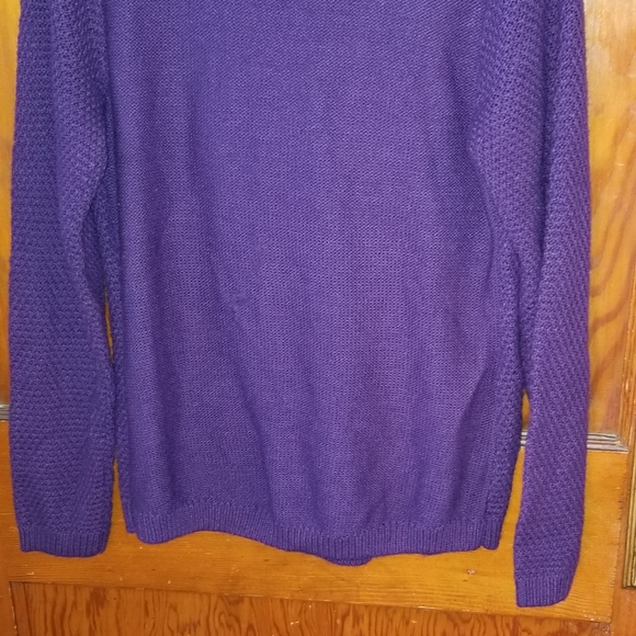 Sweater - Picture 2 of 2